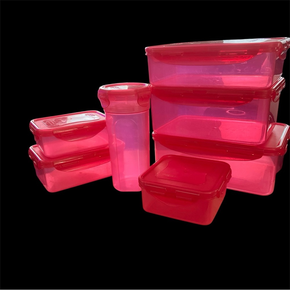 Lock N Lock Red/Pink Storage Containers Set of 7
